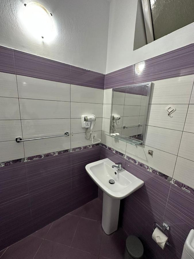 Elby Apartments 培拉特 外观 照片