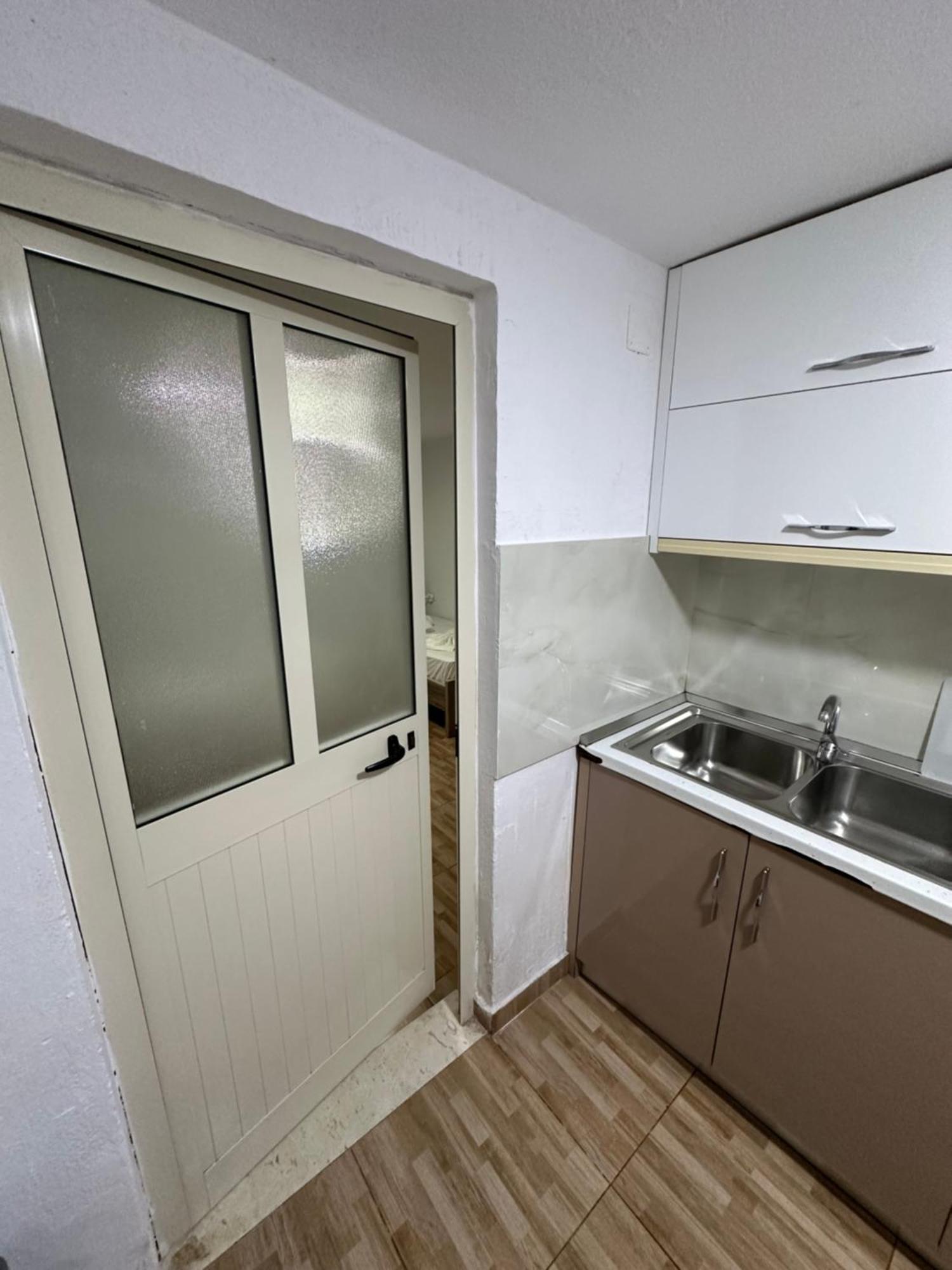 Elby Apartments 培拉特 外观 照片